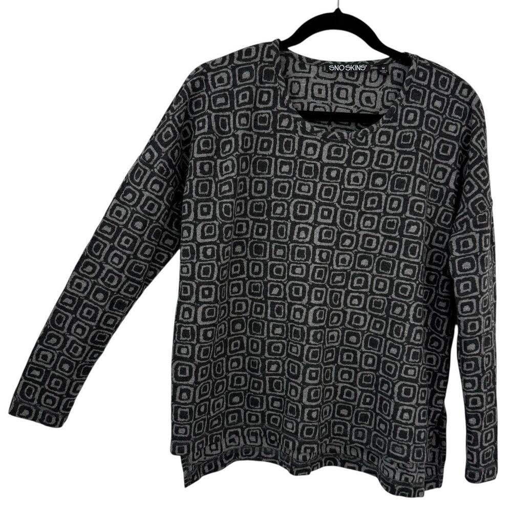 Sno Skins Top Medium Gray Cozy Knit Artsy Geometric Long Sleeve Boxy Pullover